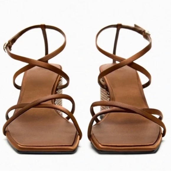 Crystal wedge sandals - Picture 5 of 9